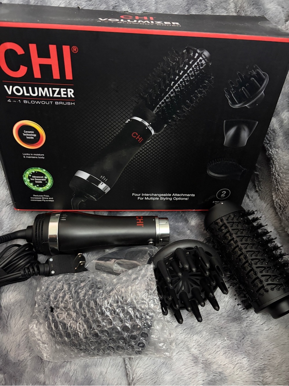 CHI Volumizer 4-in-1 Blowout Brush - Black/Red